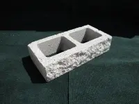8 x 4 x 16 Split Face block