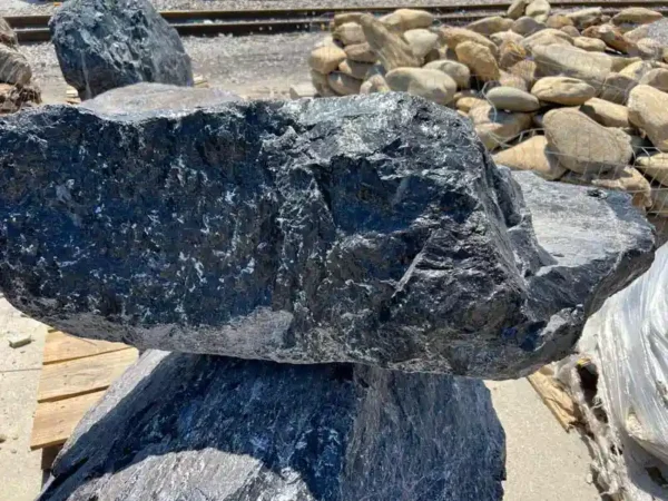 Vesuvius Black Volcanic Glass Stone - Image 4